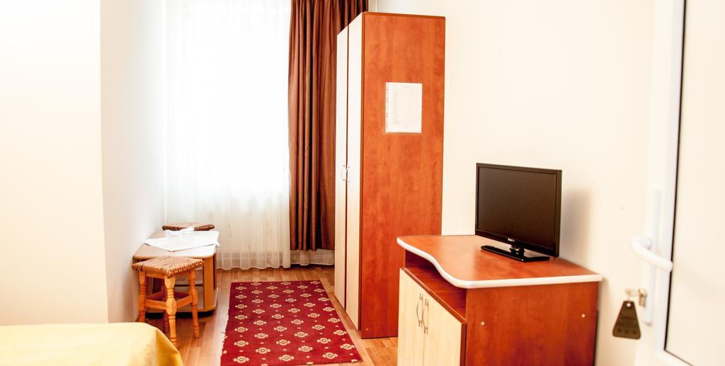 Complex Anna BaileTusnad Quarto foto